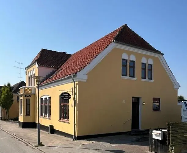 Maison d'hôtes Folsted - Vaerelse 101 Med Eget Badevaerelse Og Fri Parkering 3*