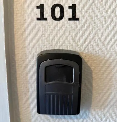 Folsted - Vaerelse 101 Med Eget Badevaerelse Og Fri Parkering